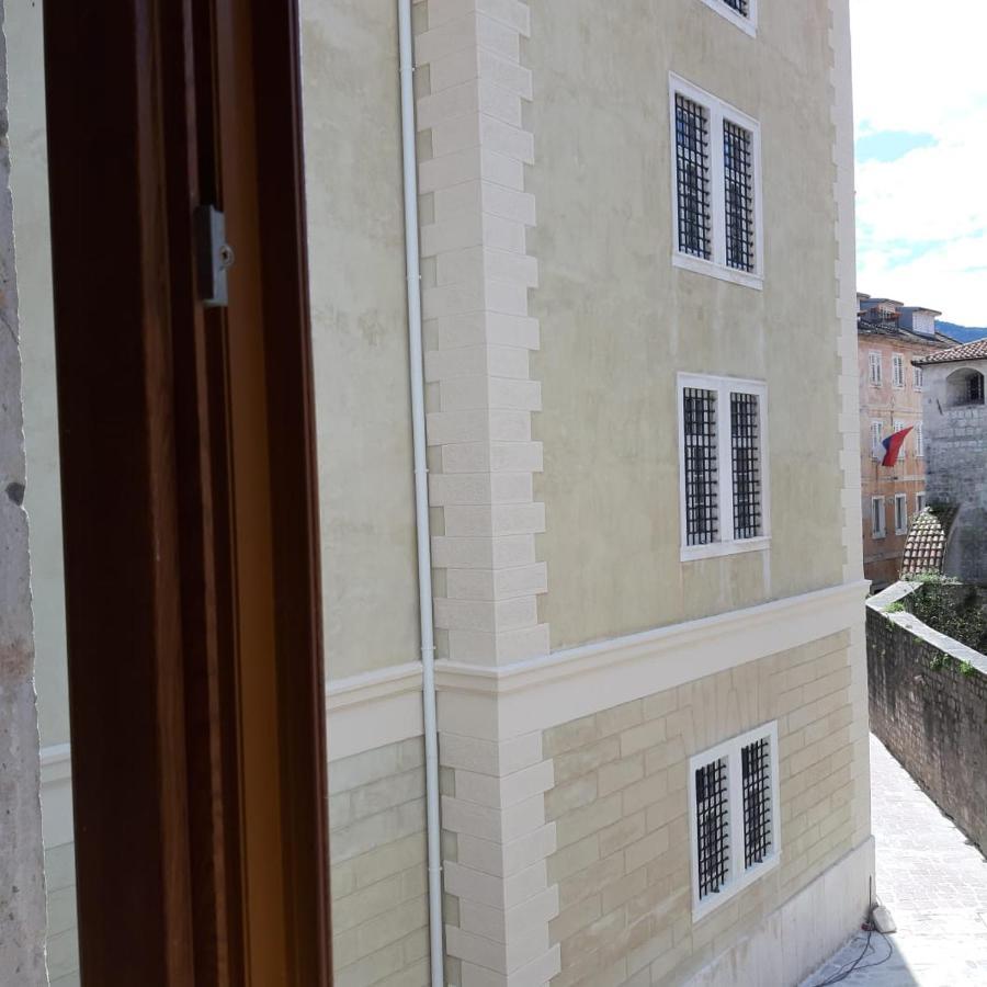 Lana & Ena Apartments Kotor Dış mekan fotoğraf