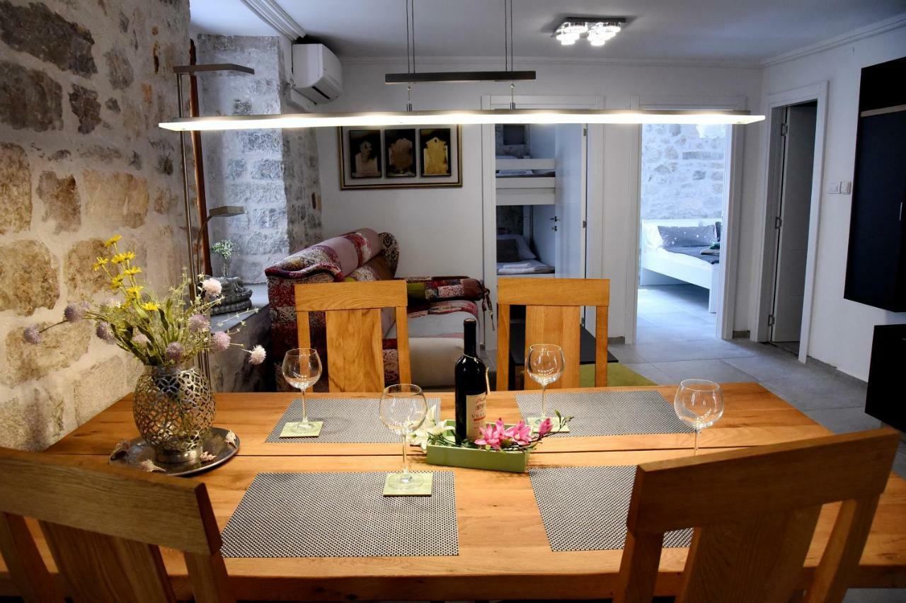 Lana & Ena Apartments Kotor Dış mekan fotoğraf