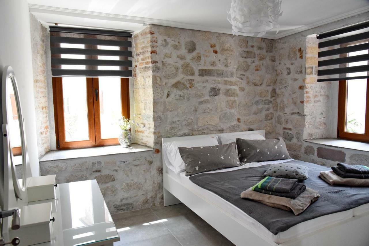 Lana & Ena Apartments Kotor Dış mekan fotoğraf