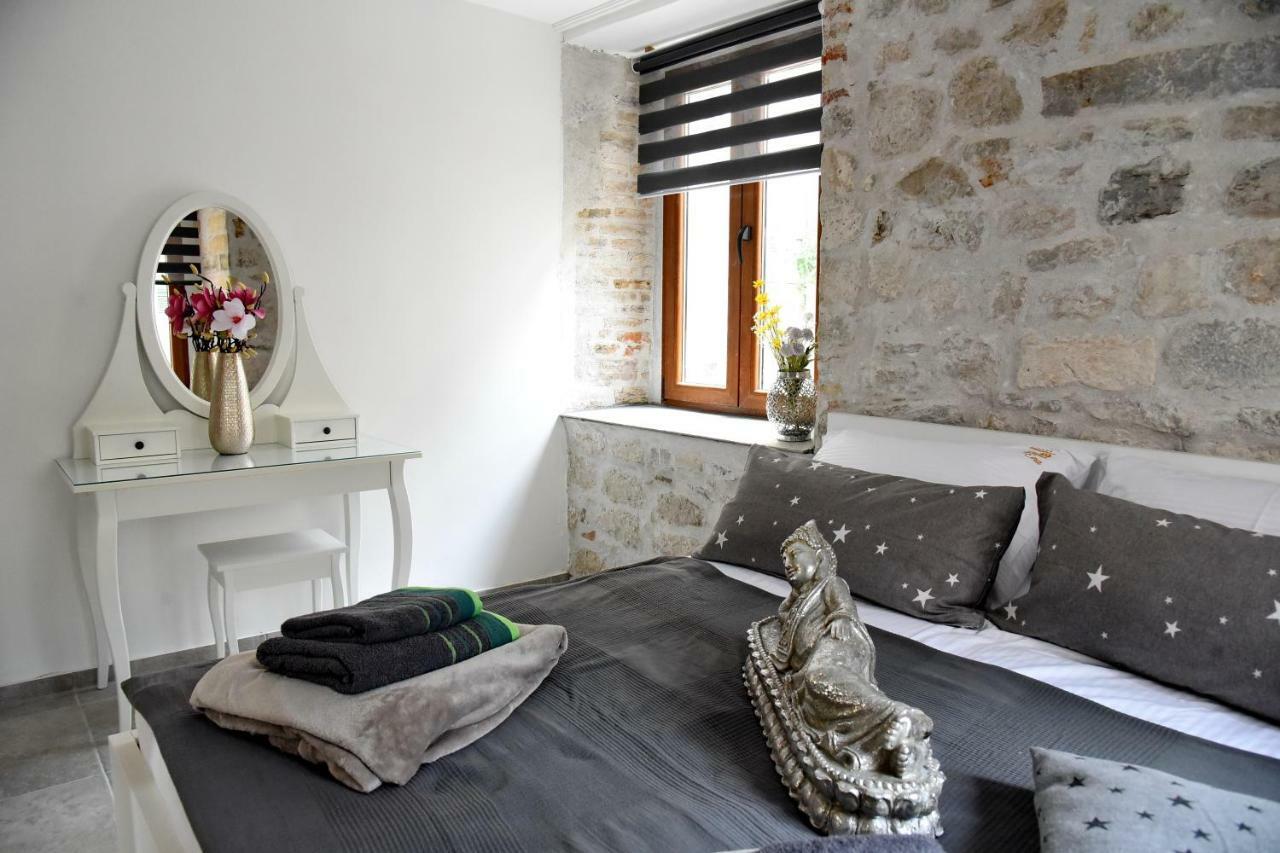 Lana & Ena Apartments Kotor Dış mekan fotoğraf