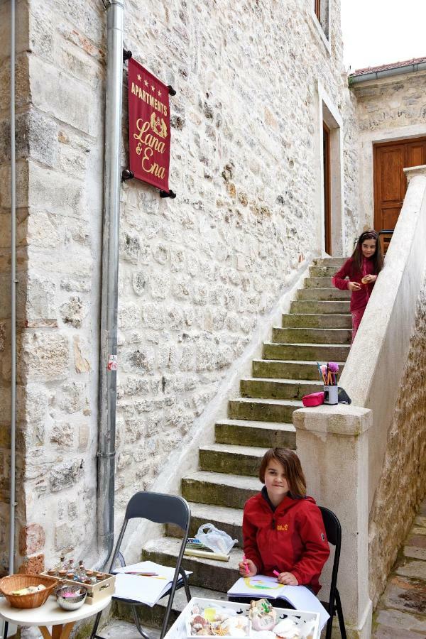 Lana & Ena Apartments Kotor Dış mekan fotoğraf